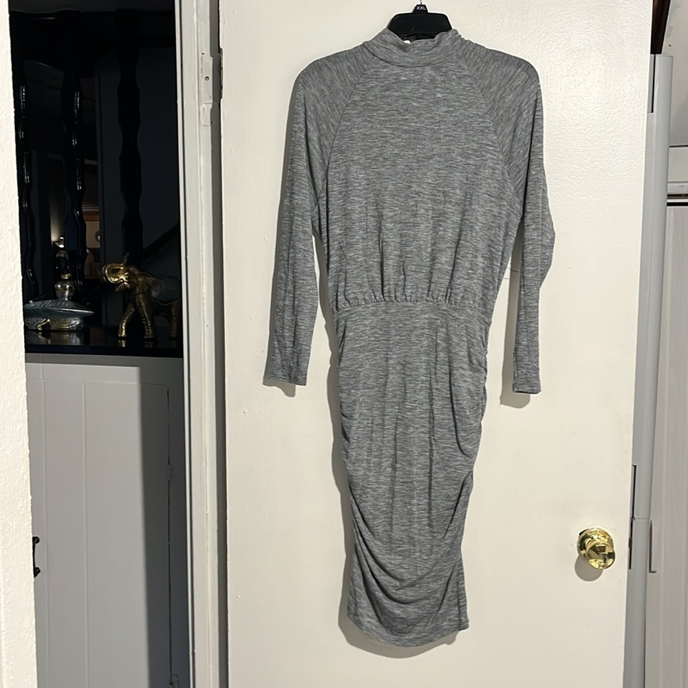 Ladies Express body com dress size extra small